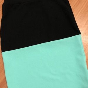 Colorblockes Lularoe Cassie